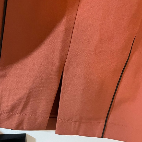 NEW Alexia Admor Rust Sheath High Neck Sleeveless Midi Dress - Picture 6 of 9